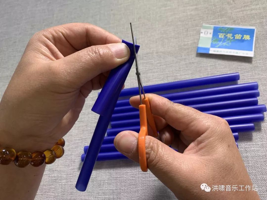 視頻如何剪成兩段_將視頻剪輯成一段段素材_視頻怎么剪成一段
